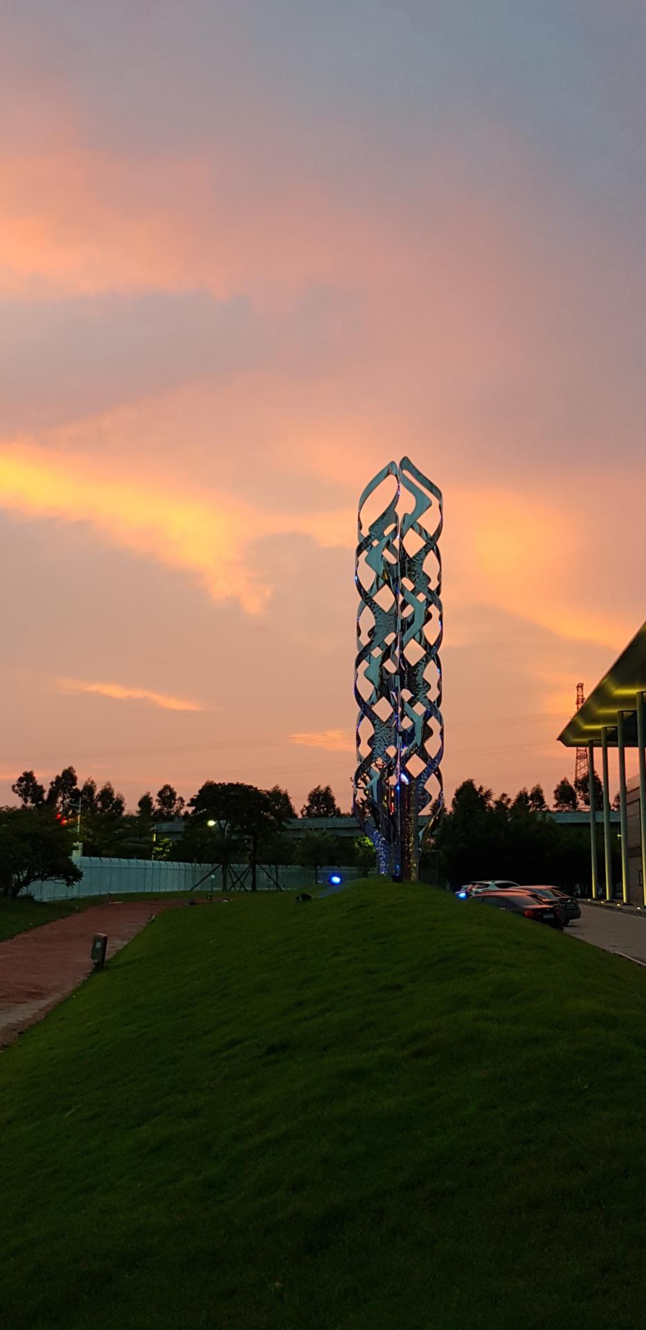 London Design Awards Winner - Infinite Bloom