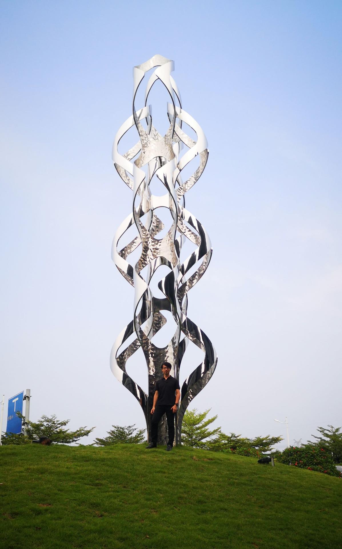 London Design Awards Winner - Infinite Bloom
