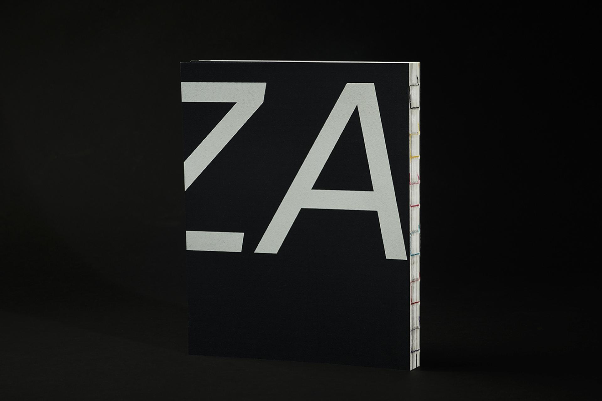 London Design Awards Winner - Extravaganza Art Catalogue