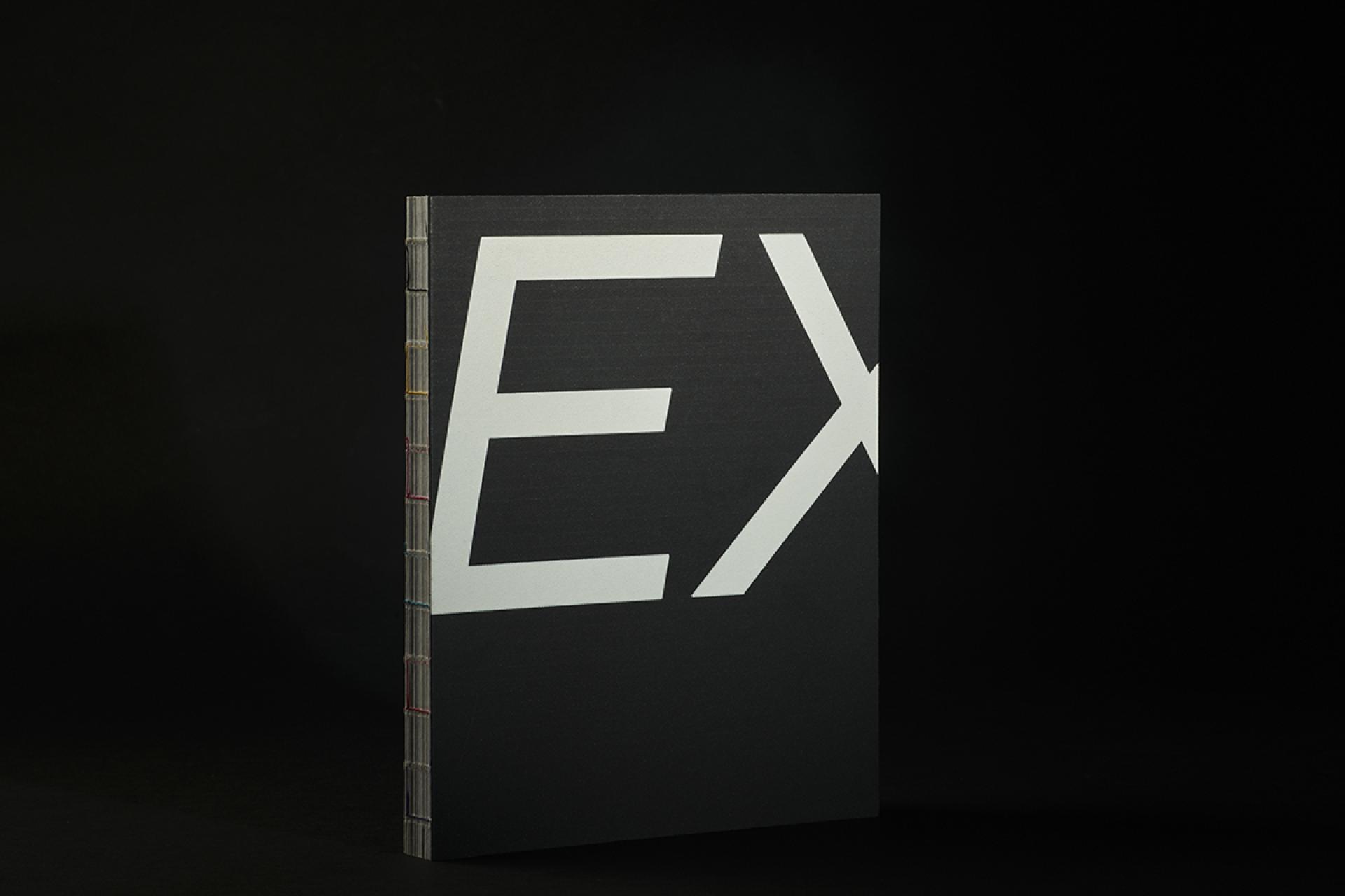 London Design Awards Winner - Extravaganza Art Catalogue