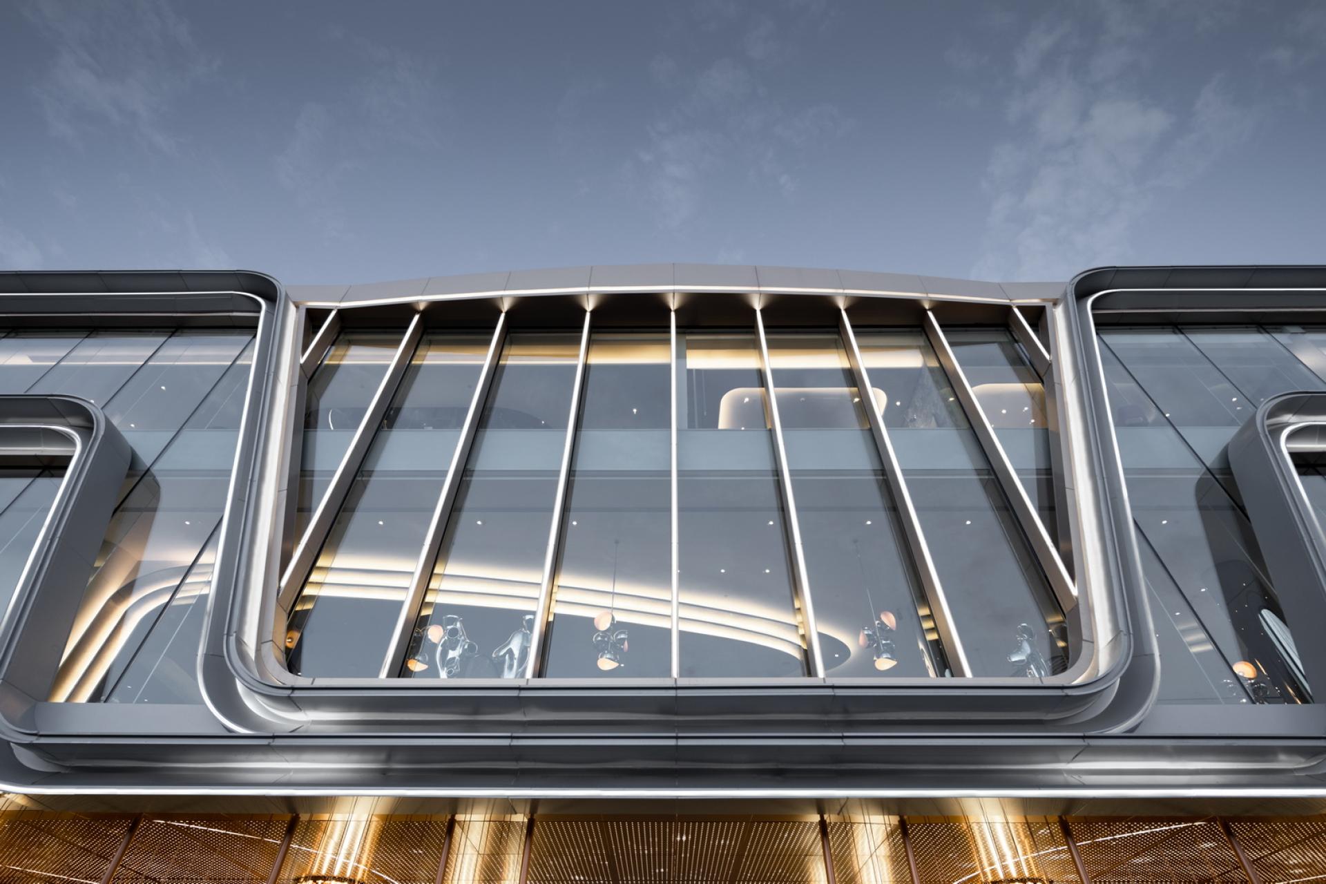 London Design Awards Winner - CIFI RIVER MANSION