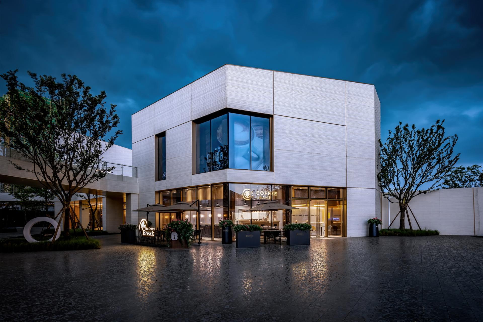 London Design Awards Winner -  Qianjiang Yinyue Gallery of Blank Living