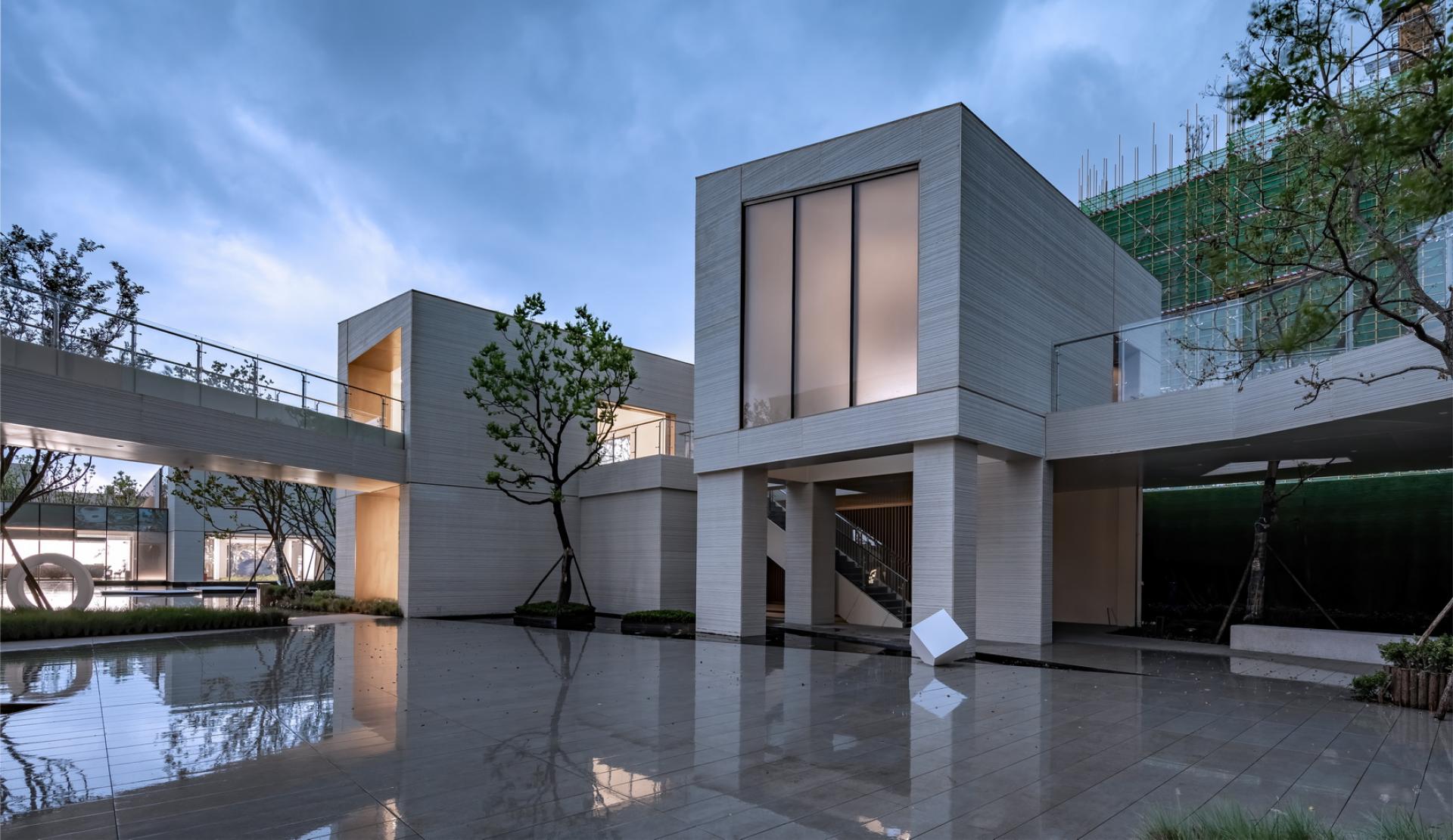 London Design Awards Winner -  Qianjiang Yinyue Gallery of Blank Living