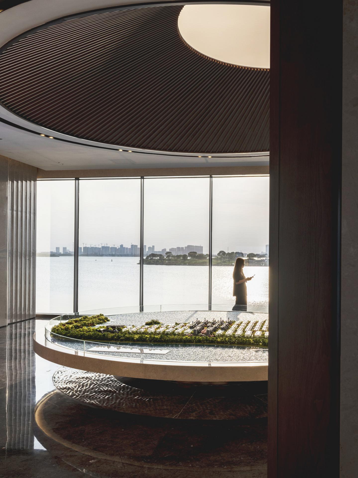 London Design Awards Winner - LONGFOR MANSION
