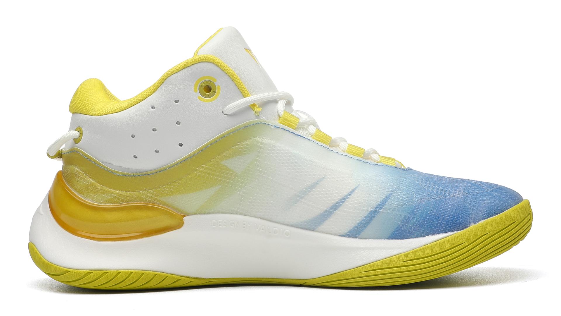London Design Awards Winner - Moonshadow Flying-Bat Basketball Shoes