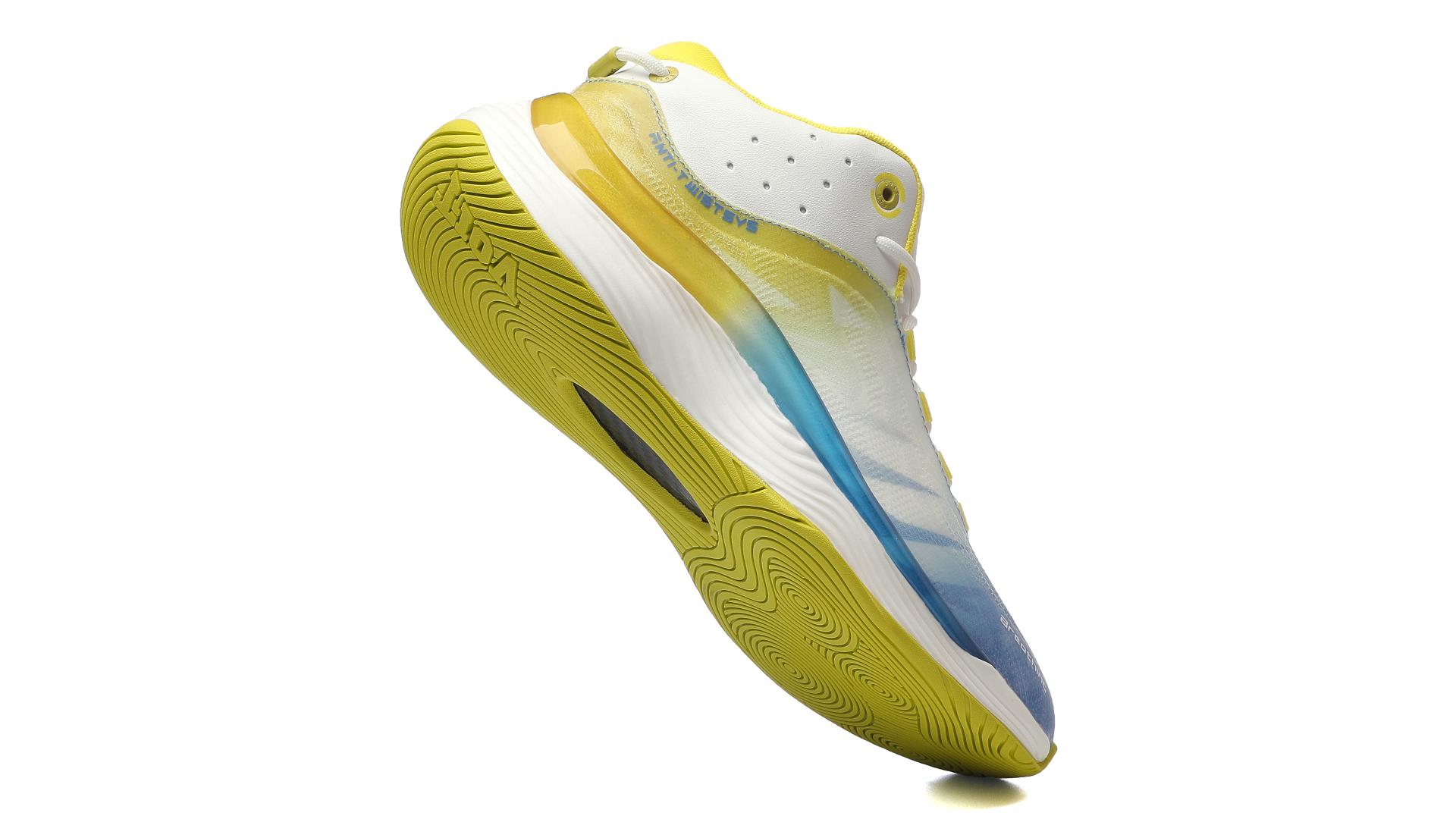 London Design Awards Winner - Moonshadow Flying-Bat Basketball Shoes