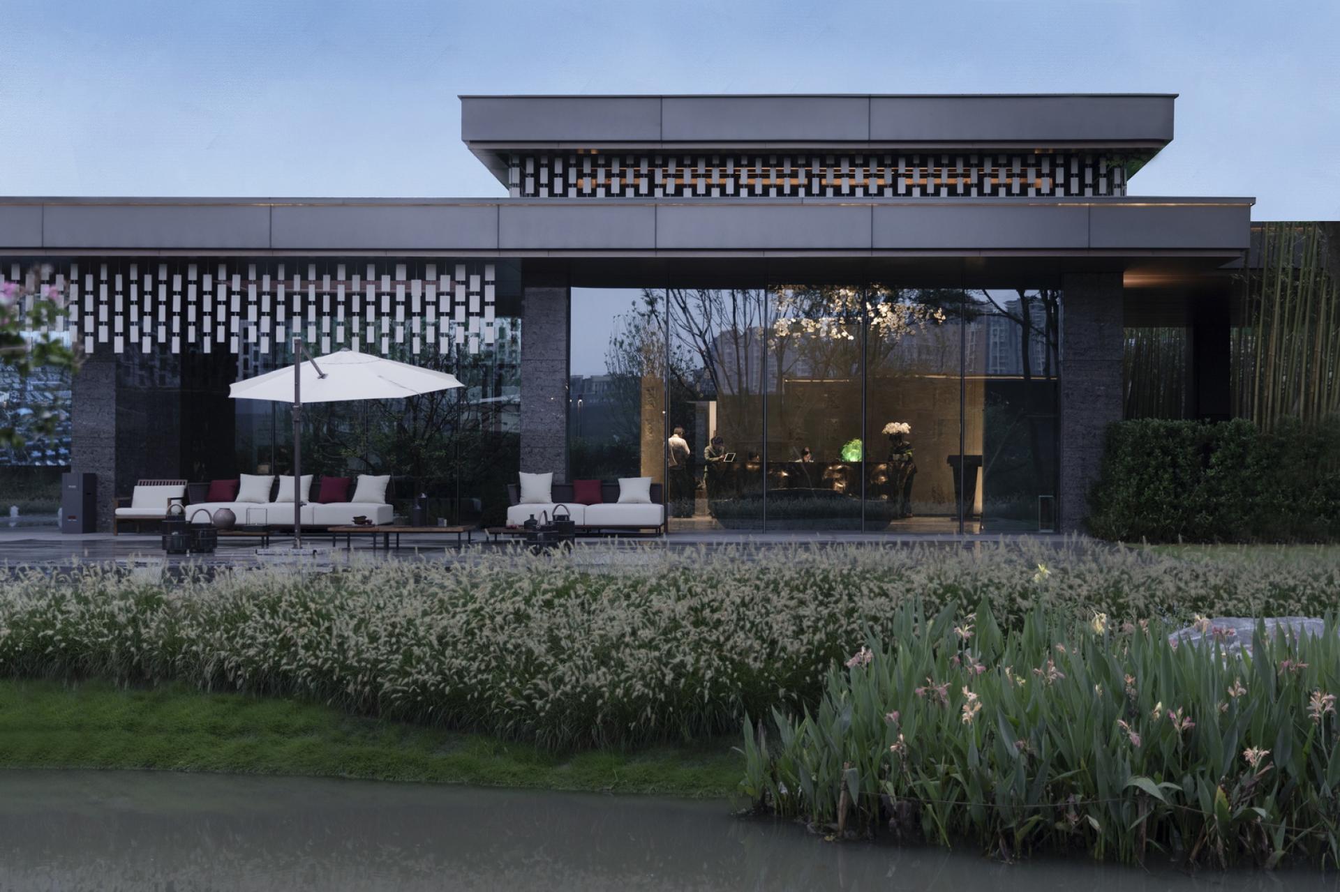 London Design Awards Winner - Chengdu Huayangnian · Wanghuaxi