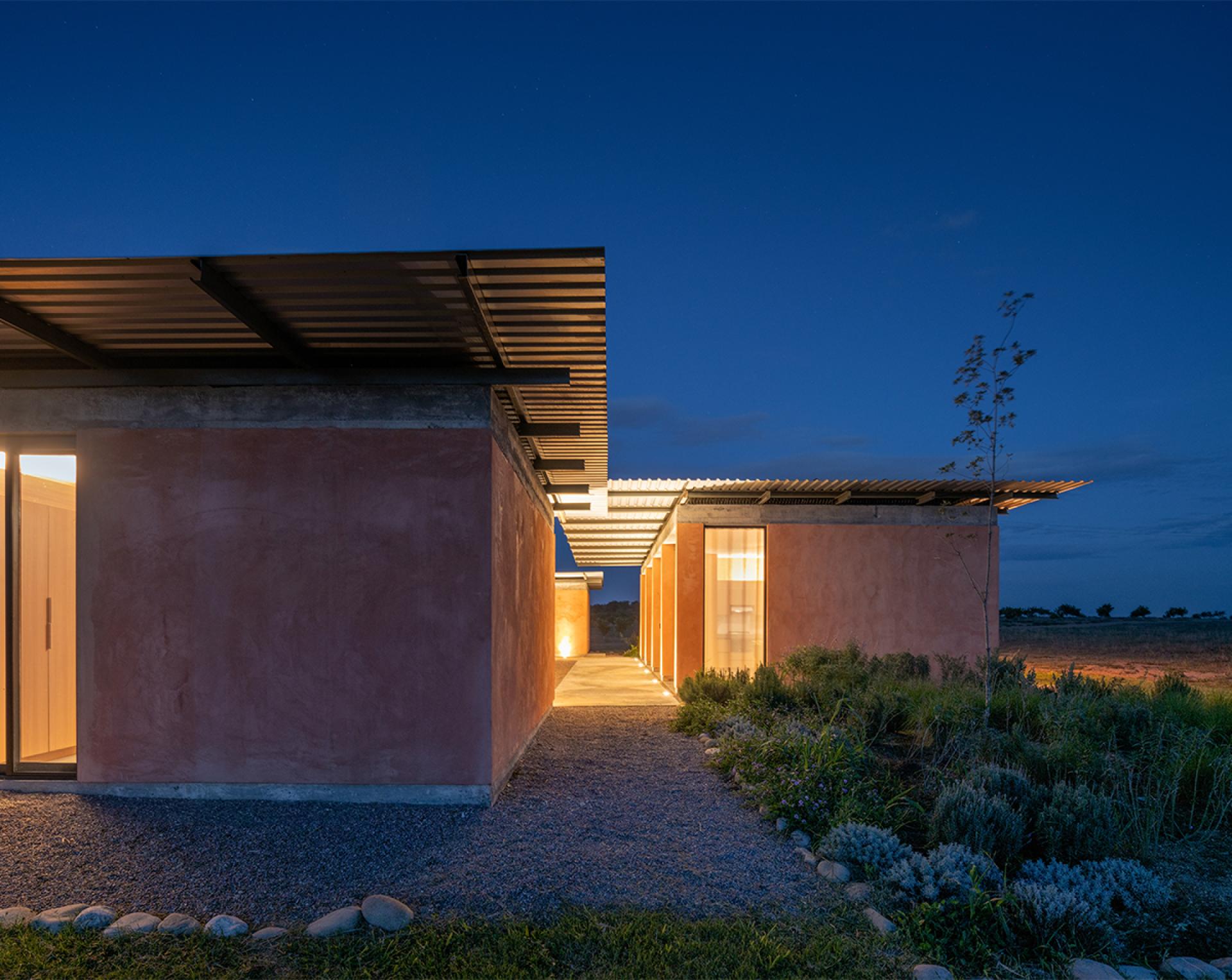 London Design Awards Winner - Azahares House