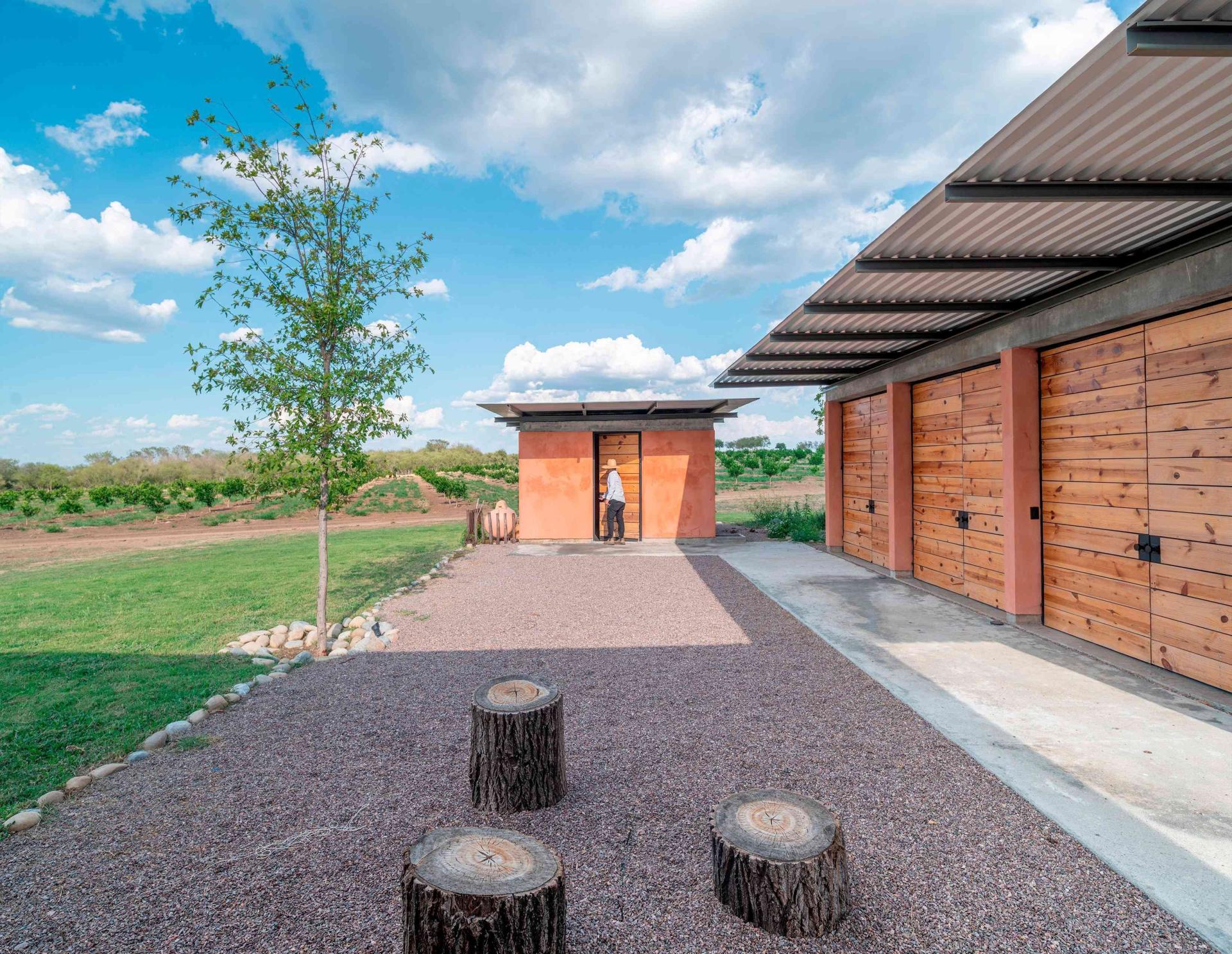 London Design Awards Winner - Azahares House