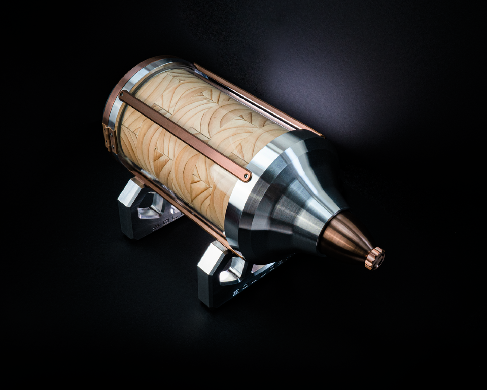 London Design Awards Winner - THE SERIES 6 HUMIDOR by SOLLOSHI