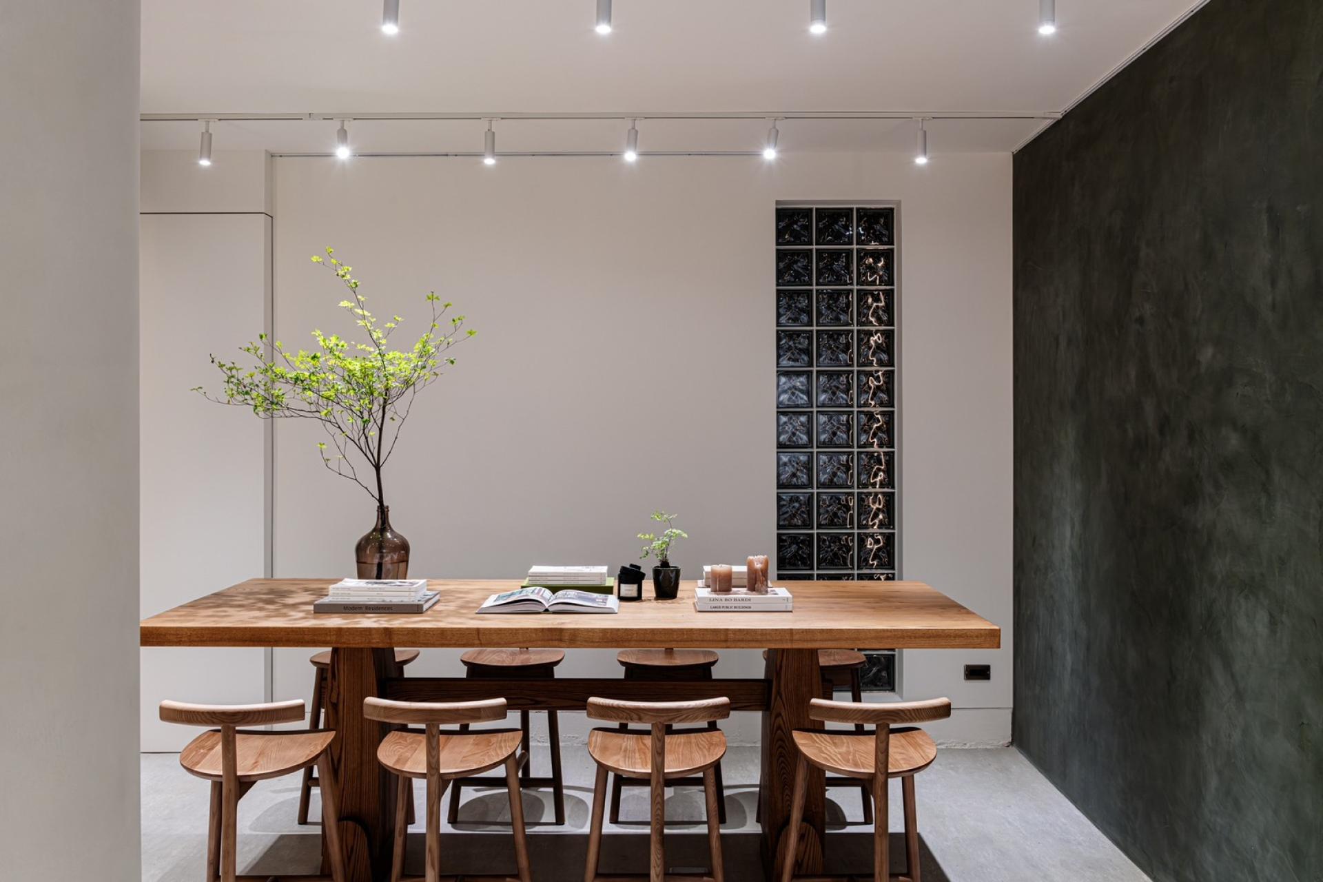 London Design Awards Winner - POLDERFLOWERS