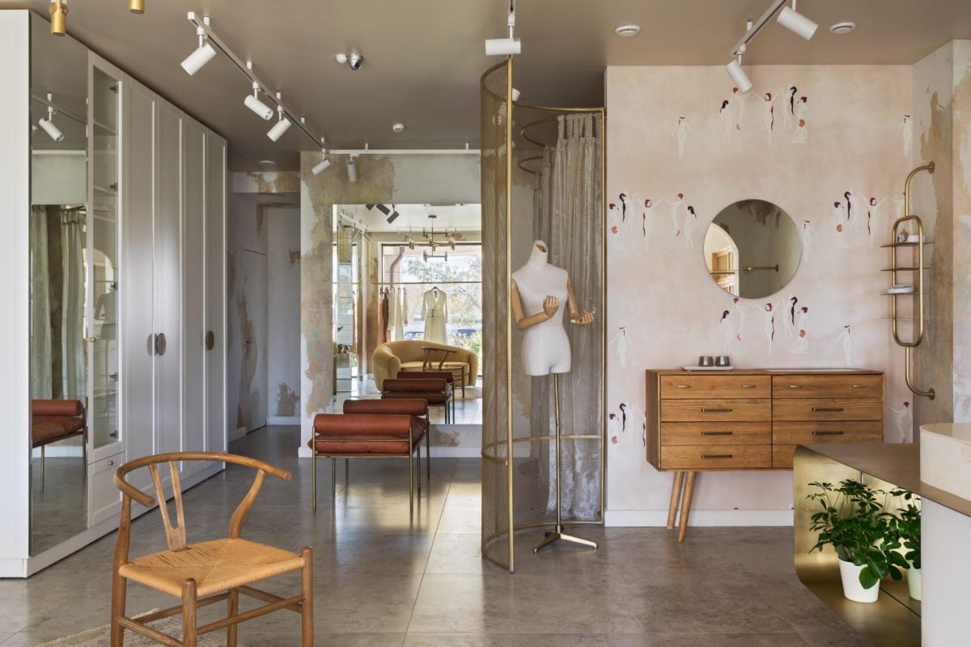 London Design Awards Winner - Spot 2.55