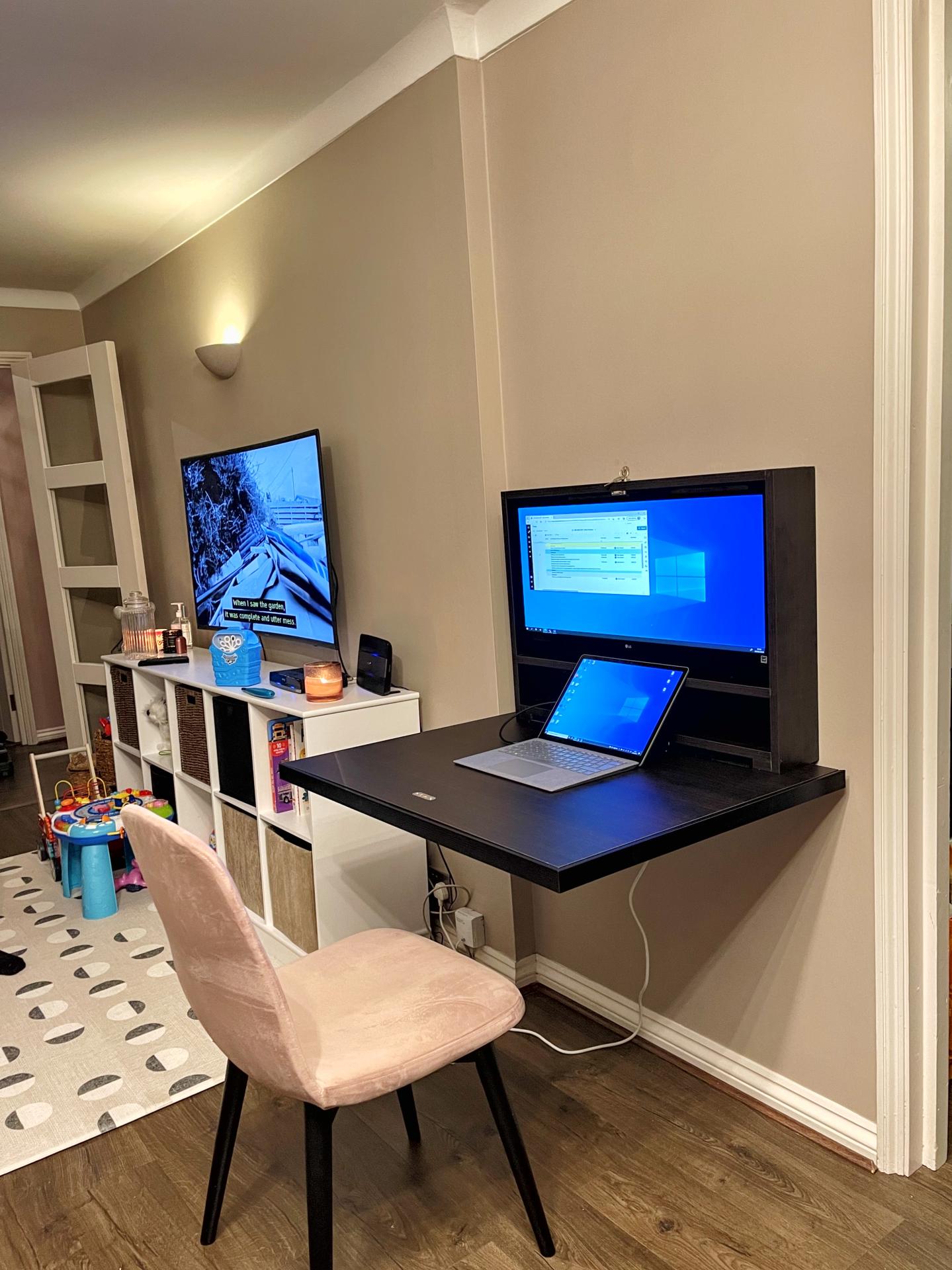 London Design Awards Winner - DropTop™ Desk: The WFH balance