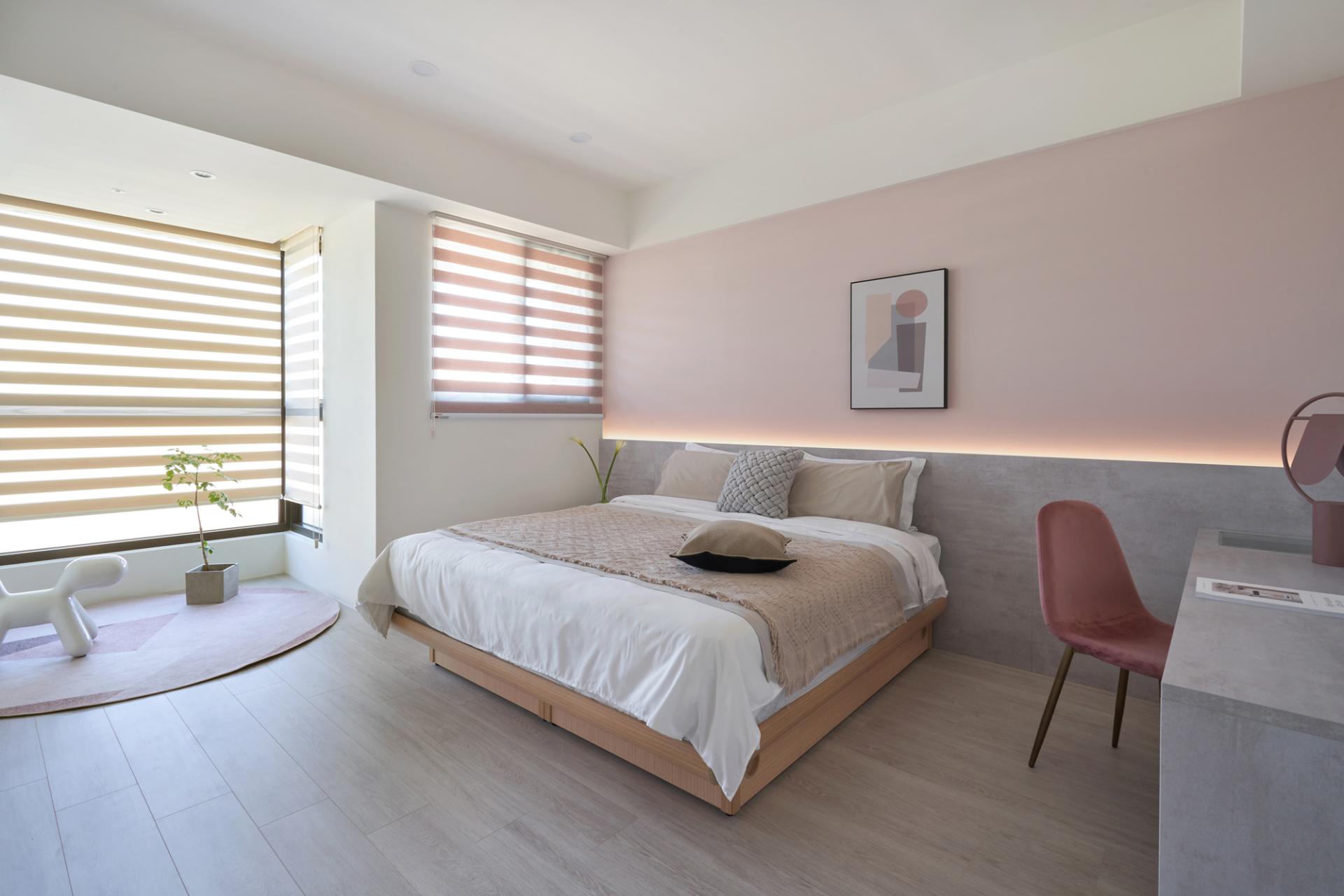 London Design Awards Winner - Bathed in wood accents