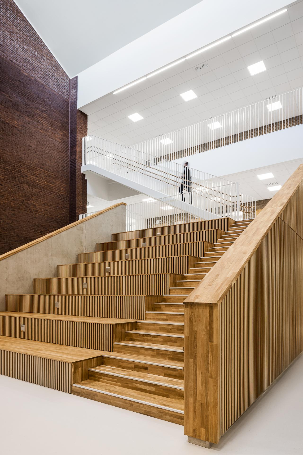 London Design Awards Winner - Akvarelli, School and Kindergarten