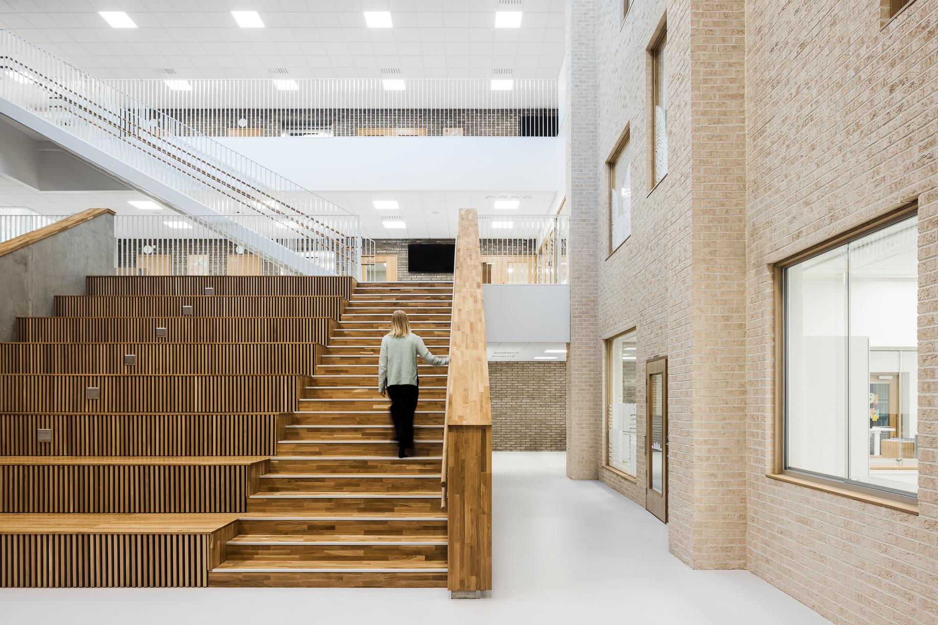 London Design Awards Winner - Akvarelli, School and Kindergarten