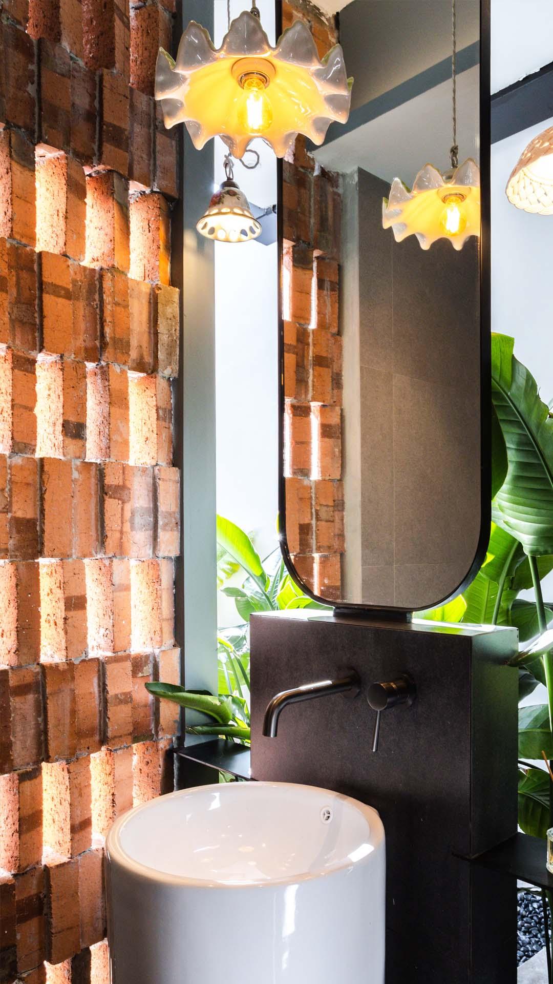 London Design Awards Winner - Eco-Luminance Oasis
