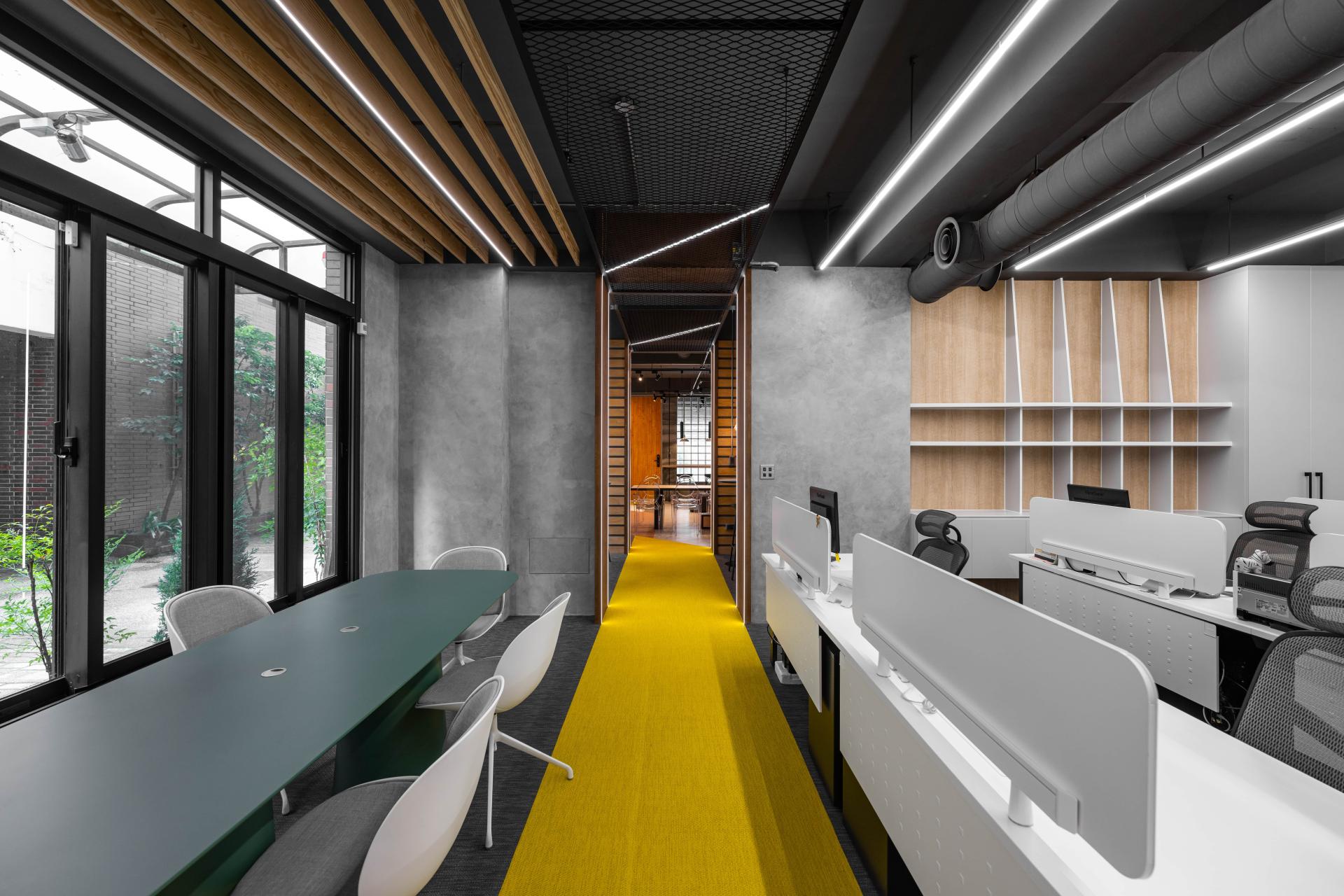 London Design Awards Winner - ATEQ