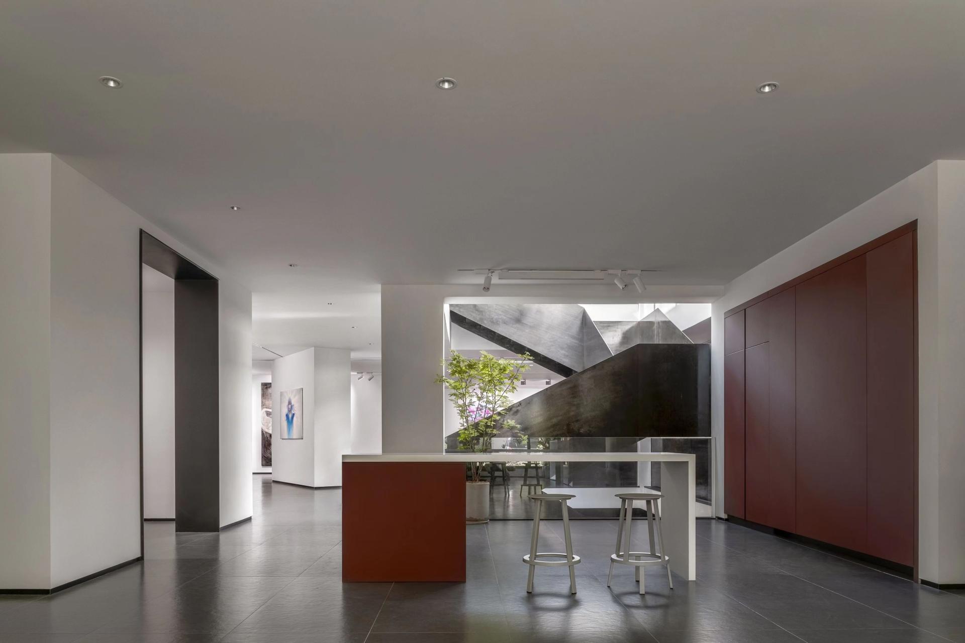 London Design Awards Winner - Universal Art Center (UAC)