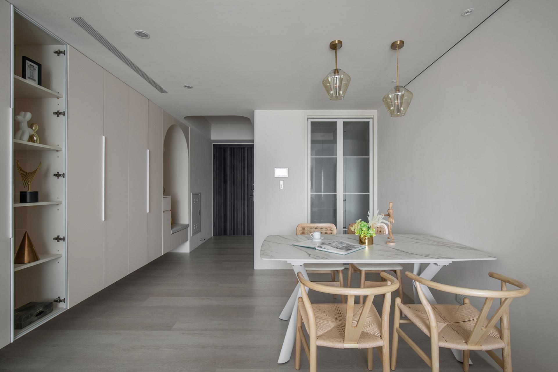London Design Awards Winner - Tranquil Warm White