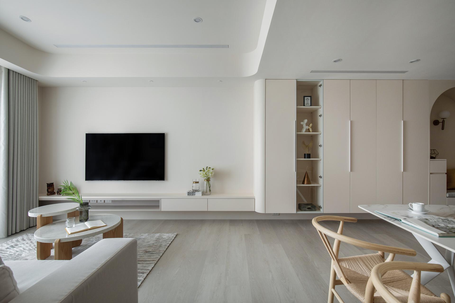 London Design Awards Winner - Tranquil Warm White