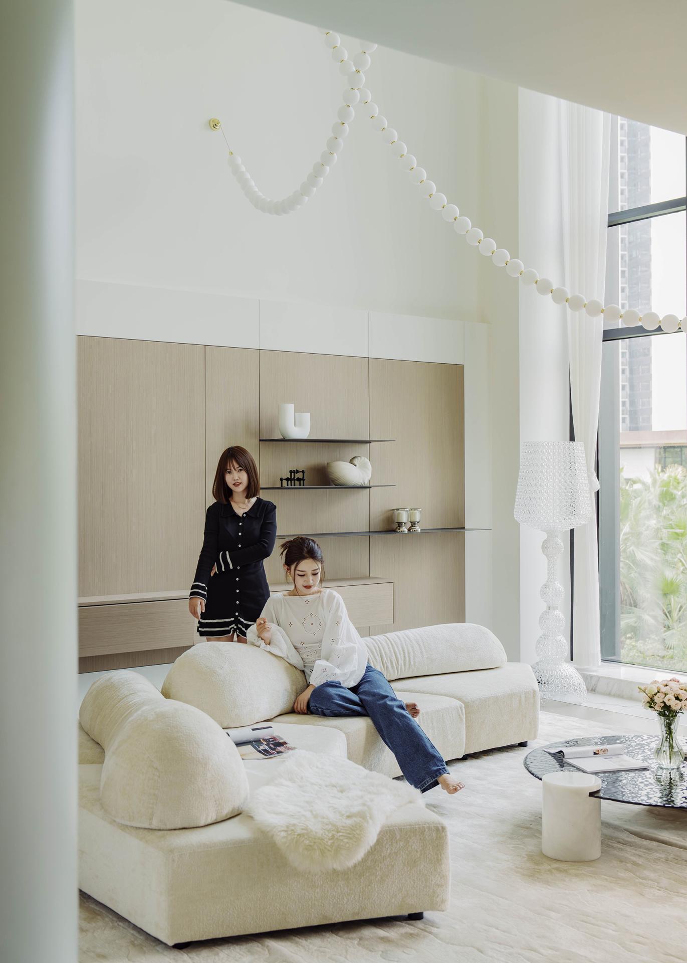 London Design Awards Winner - LA CADIERE GARDEN CITY