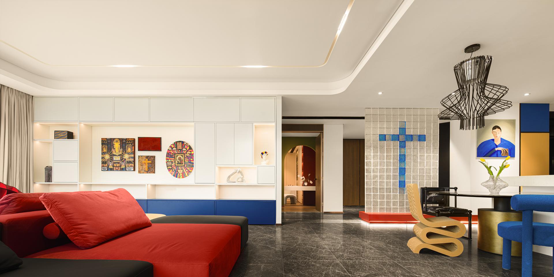 London Design Awards Winner - Pleasing Self