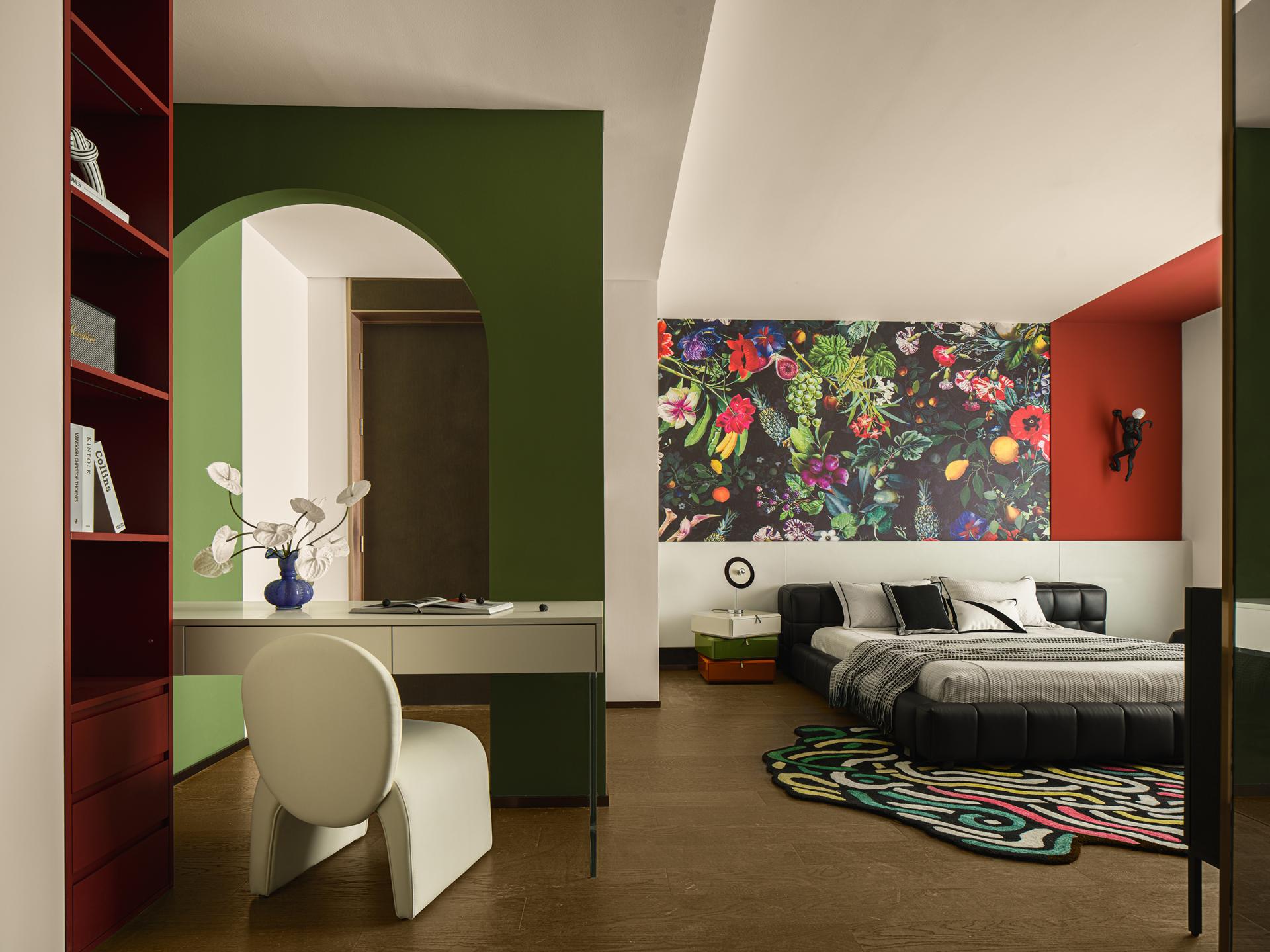 London Design Awards Winner - Pleasing Self