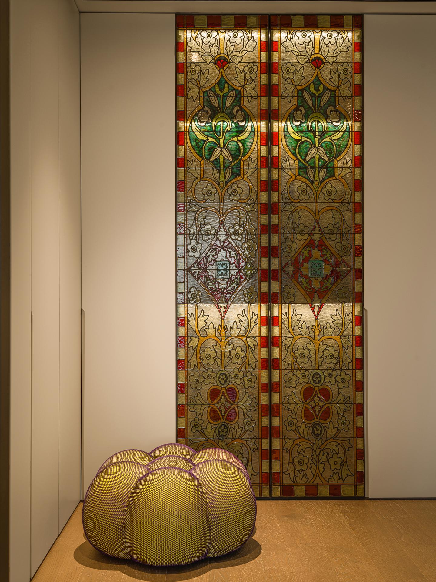 London Design Awards Winner - Pleasing Self