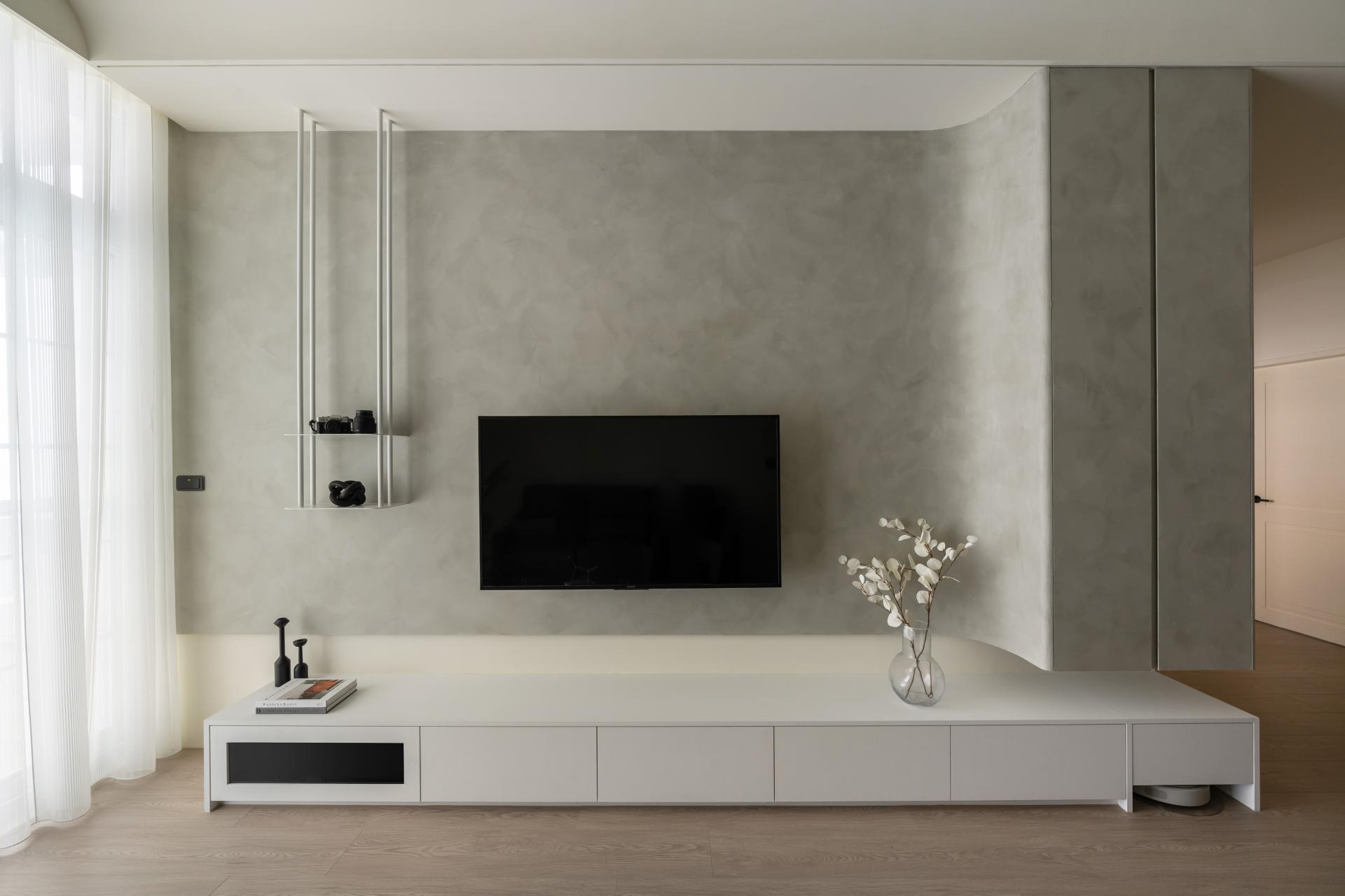 London Design Awards Winner - Harmony Life in Primary Colors 