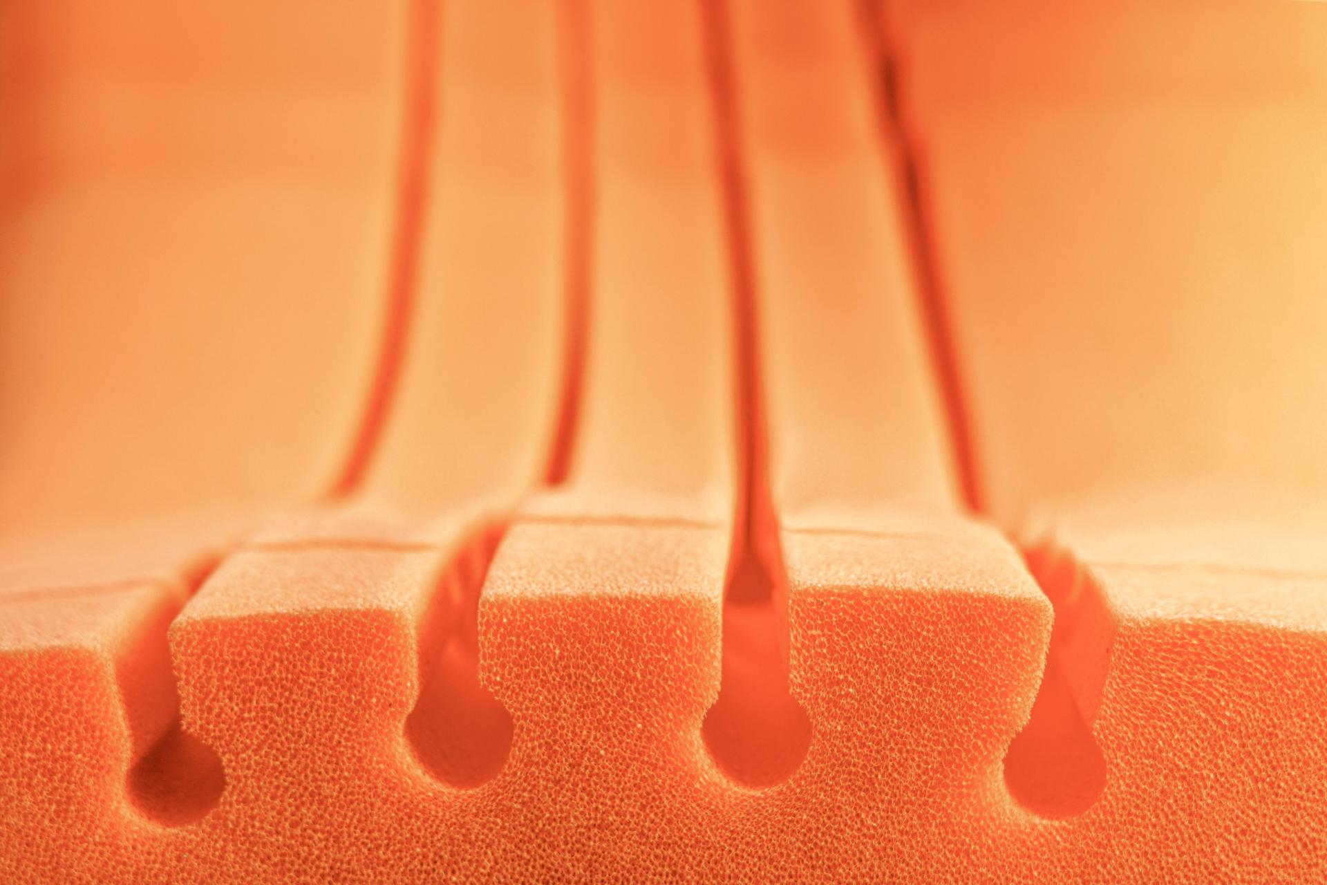 London Design Awards Winner - Washable silicone genki pillow