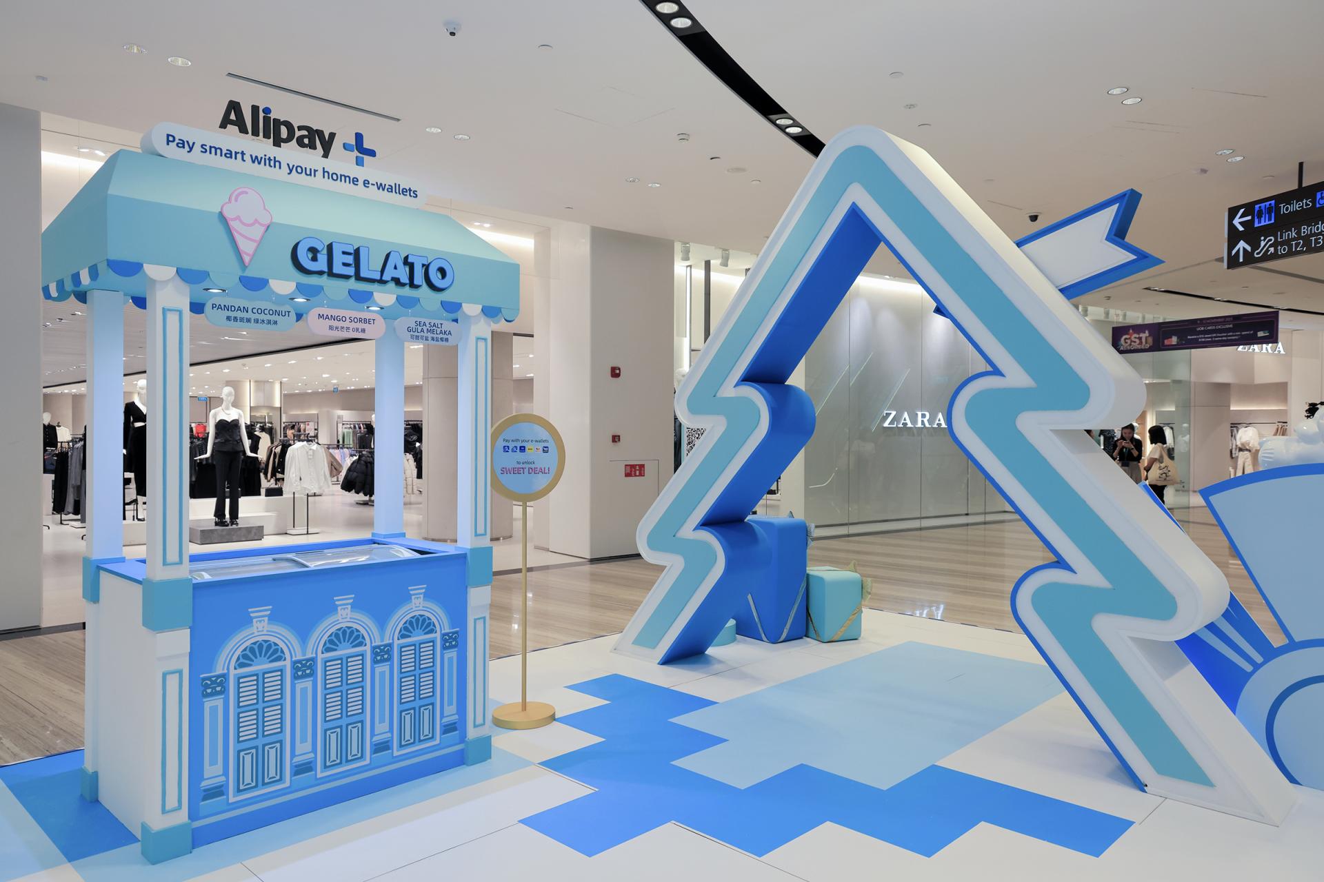 London Design Awards Winner - Alipay+ Xmas Pop-up Store At Singapore Changi Airport